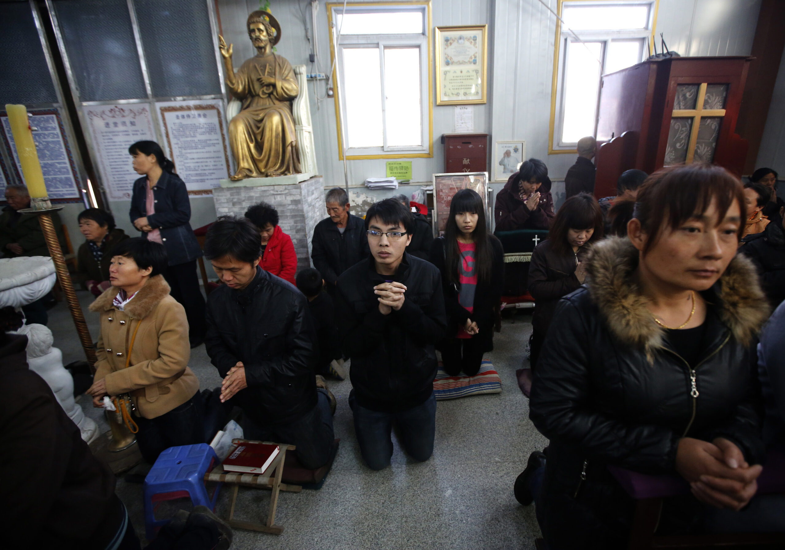 Moartea începe să sune mai bine: „Creștinii chinezi sunt torturați în tabere de «spălare a creierului»